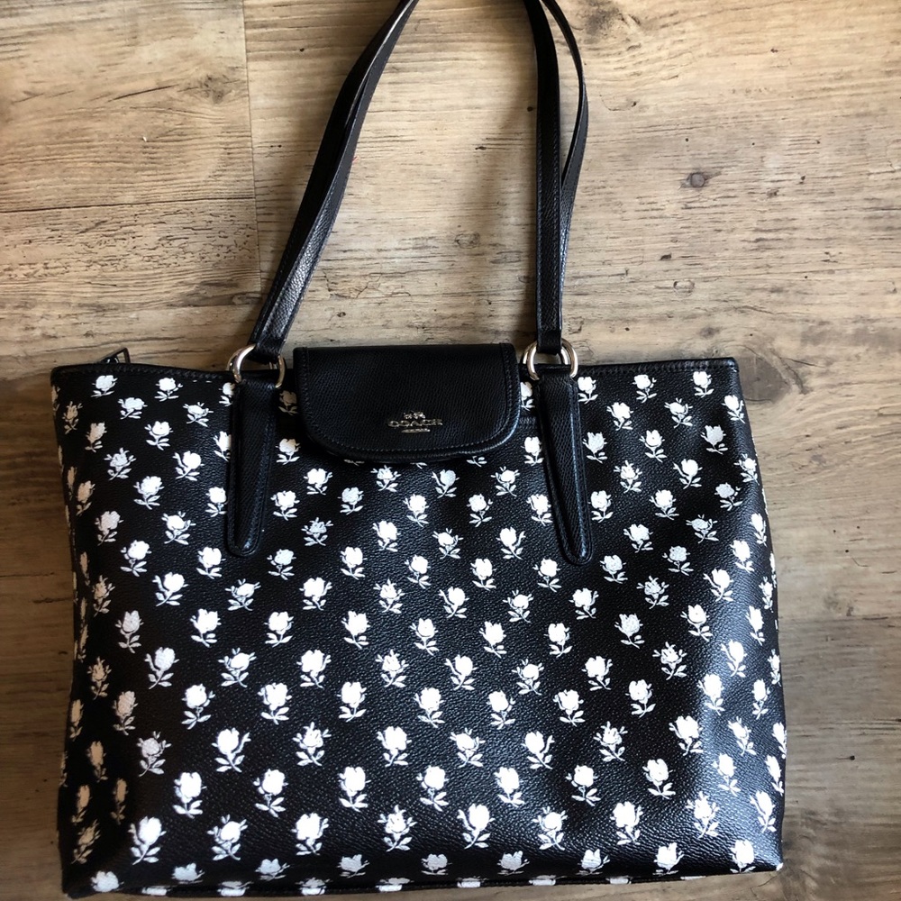 Coach Floral Shoulder Bag